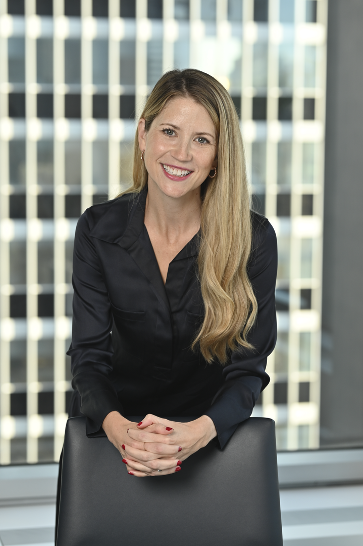 headshot of Gillian Murray